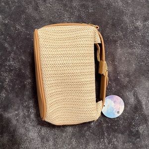 Ivory & Tan Straw Bag